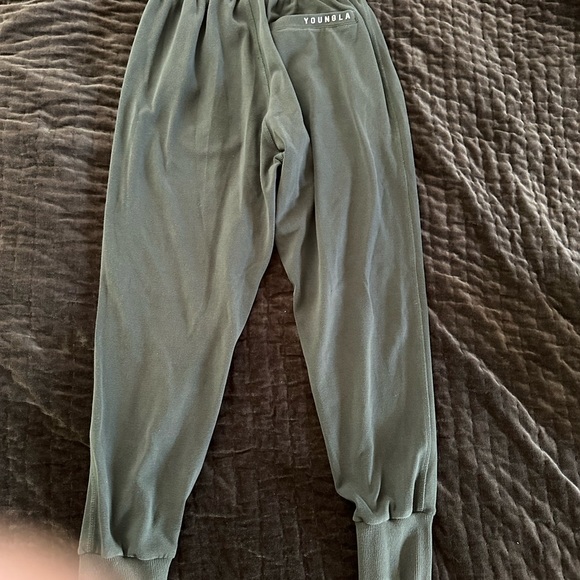 Young LA 228 Cloud Joggers Forest Green - Picture 4 of 5